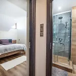 Getaway 2 Bedroom Dream - Free Parking Daire *